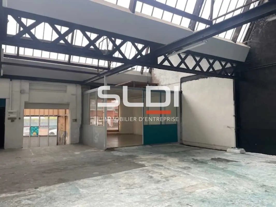 Retail in Rillieux-la-Pape for lease Building Photo- Image 1 of 7