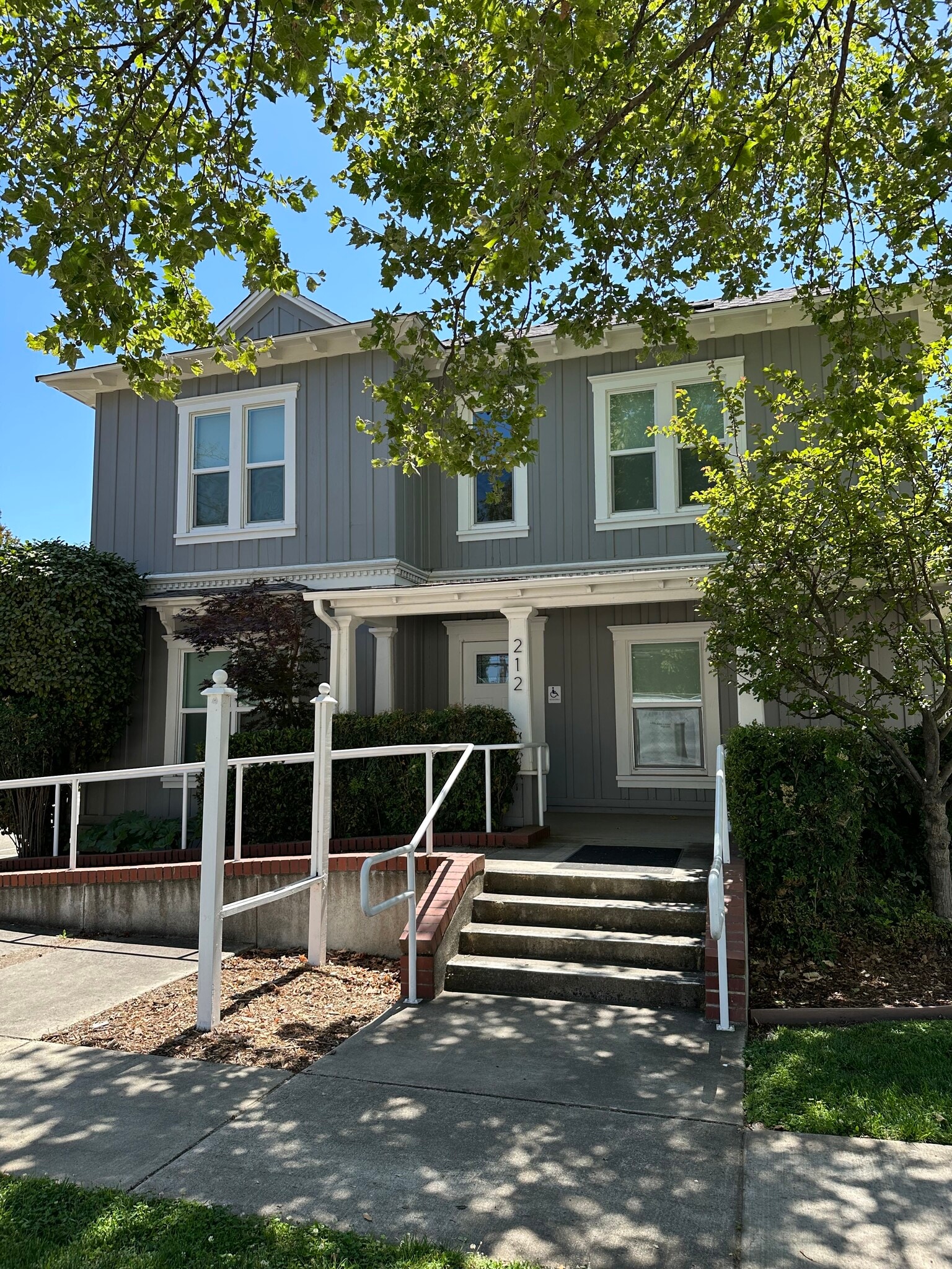 212 Judah St, Roseville, CA for lease Primary Photo- Image 1 of 25