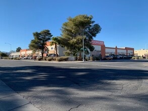5151 Procyon St, Las Vegas, NV for lease Interior Photo- Image 1 of 13