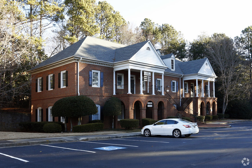 1360 Center Dr, Dunwoody, GA for sale - Primary Photo - Image 1 of 1