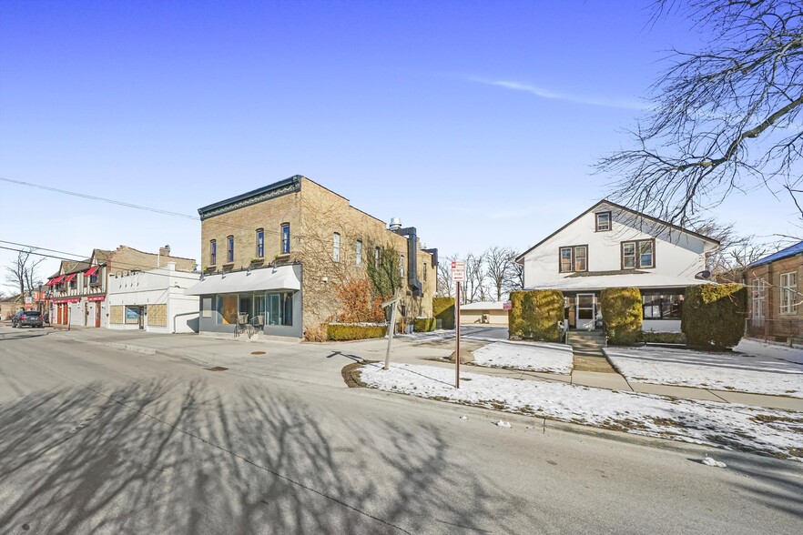 417-429 Temple Ave, Highland Park, IL for sale - Building Photo - Image 2 of 30