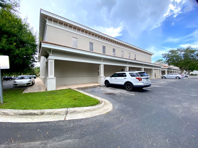 4937 Clark Rd, Sarasota, FL for lease - Building Photo - Image 1 of 18