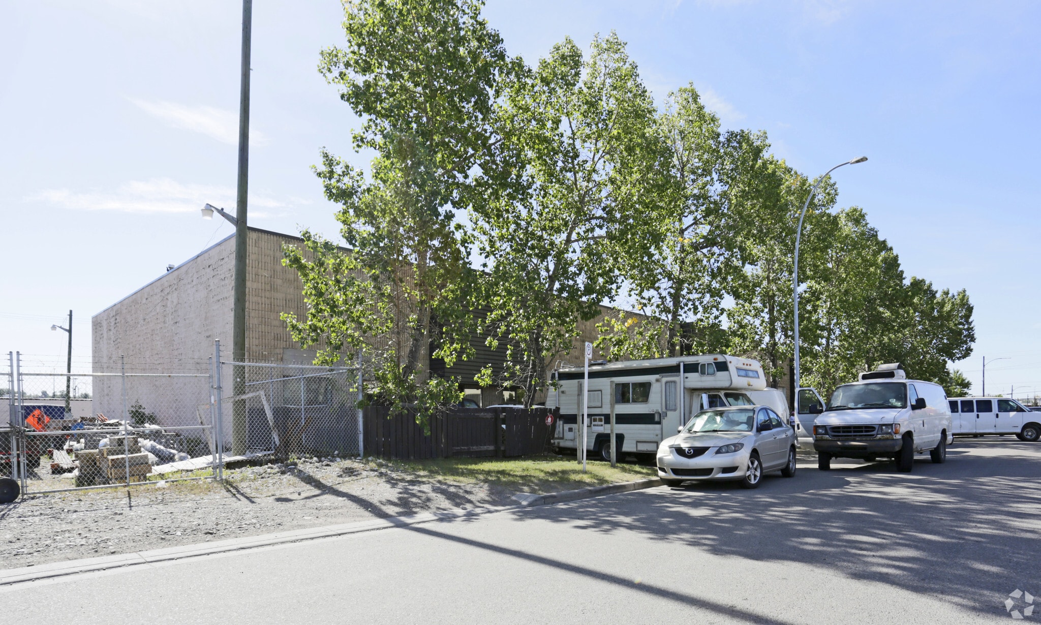 4112-4140 16A St SE, Calgary, AB for sale Building Photo- Image 1 of 1