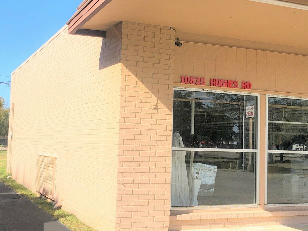 10835 Hughes Rd, Houston, TX 77089 Retail for Sale