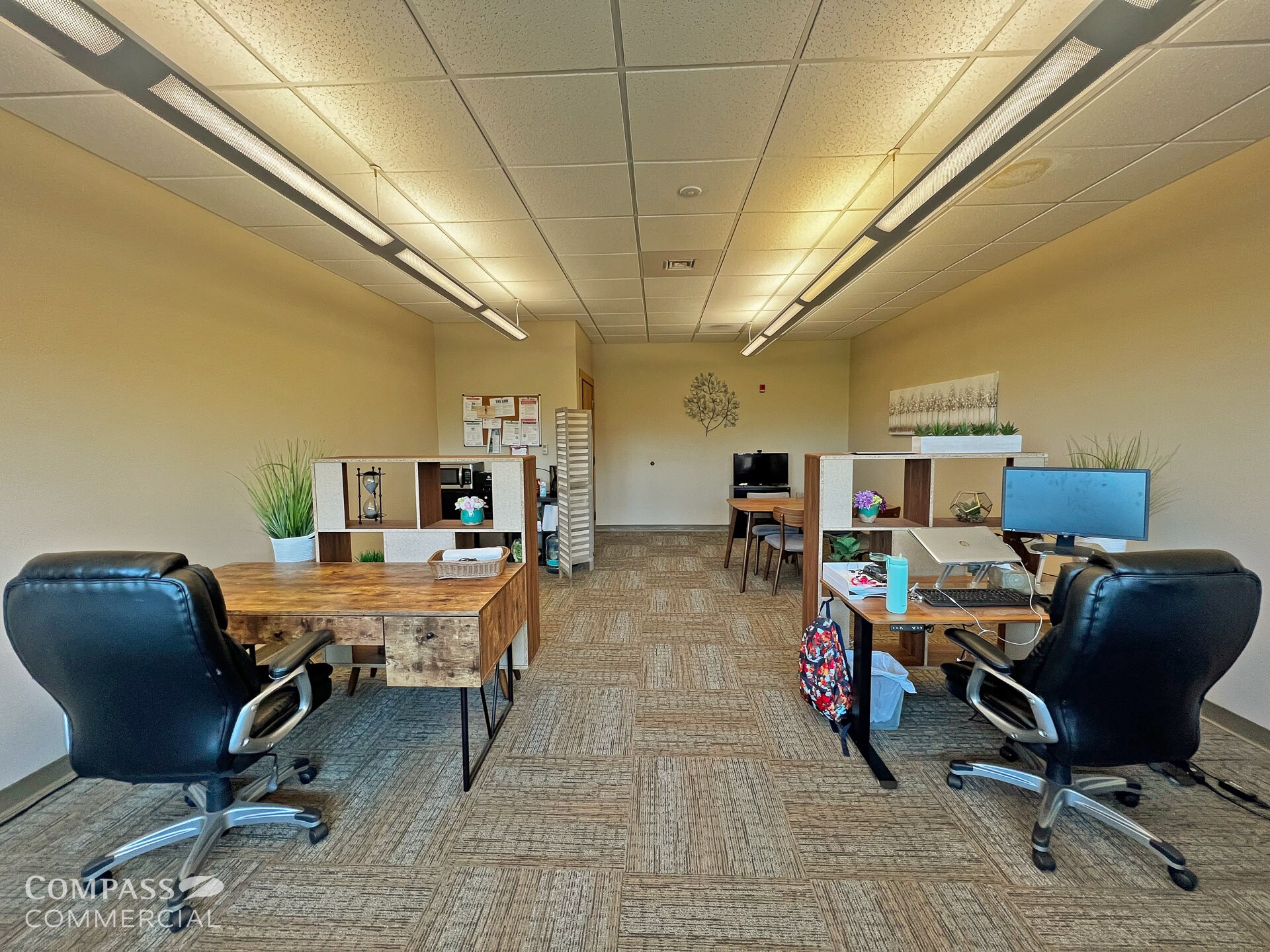 2755 NW Crossing Dr, Bend, OR 97703 Bldg G