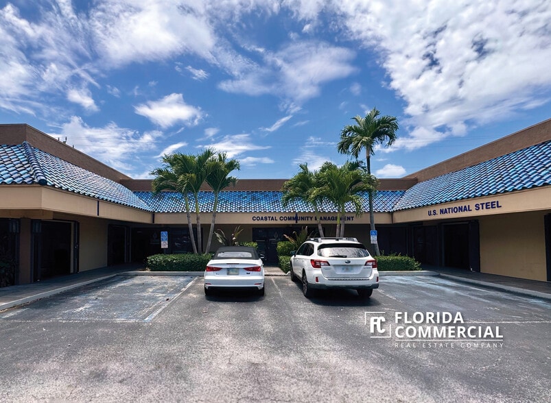 907-943 SE Central Pky, Stuart, FL for lease - Building Photo - Image 3 of 9