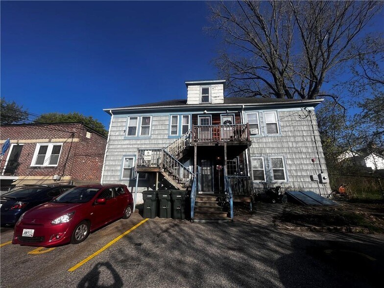 200 Park Ave, Woonsocket, RI 02895 Multifamily for Sale