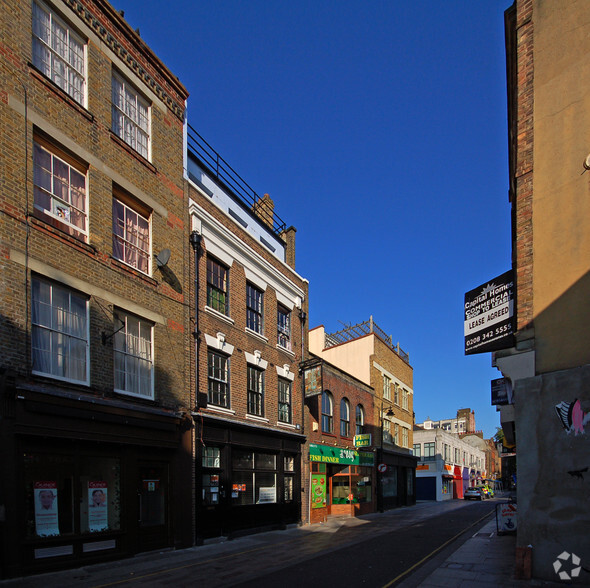 167 Whitecross St, London, EC1Y 8JT - Retail for Sale | LoopNet