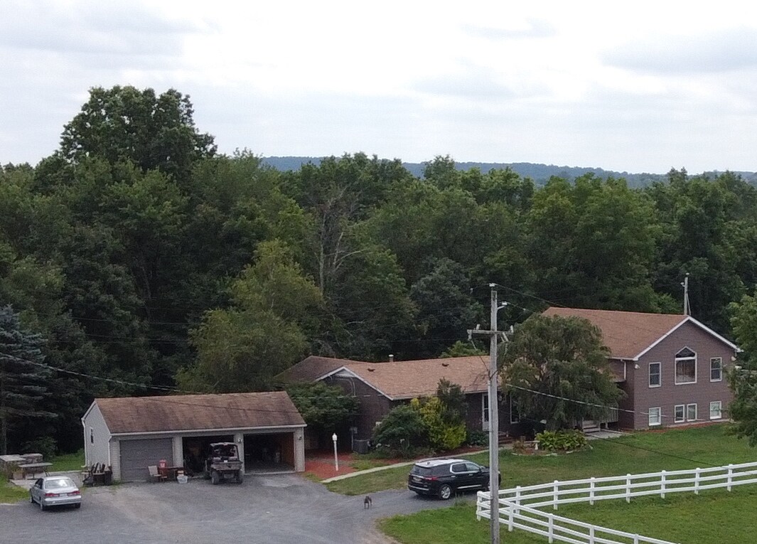 261 Bullville Rd, Montgomery, NY 12549