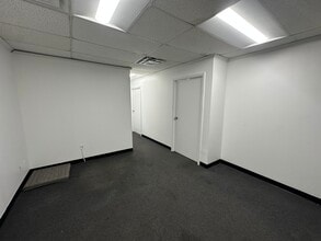 2280 Grand Ave, Baldwin, NY for lease Interior Photo- Image 2 of 6
