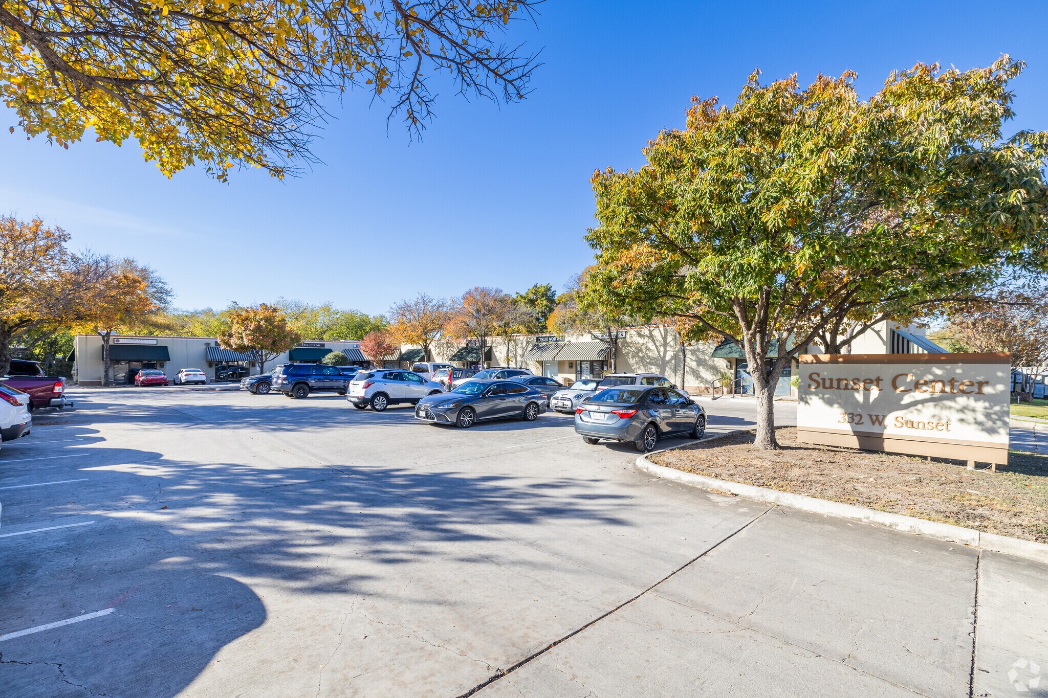 332 W Sunset Rd, San Antonio, TX for sale Primary Photo- Image 1 of 1