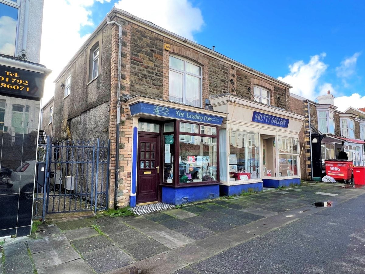 47-49 Eversley Rd, Sketty for sale Primary Photo- Image 1 of 1