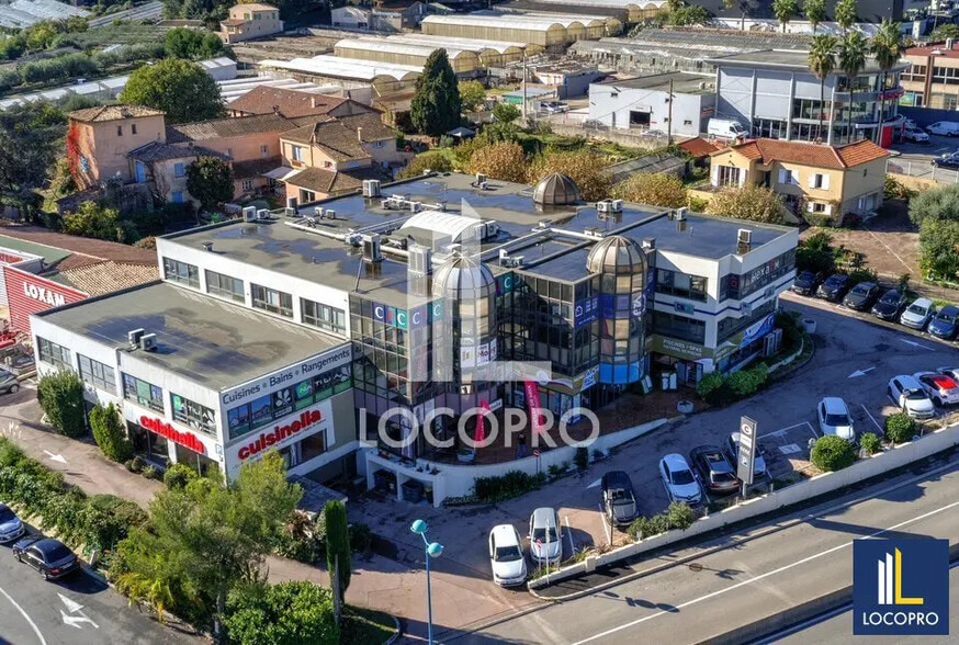 Office in SOPHIA ANTIPOLIS for lease - Building Photo - Image 1 of 6