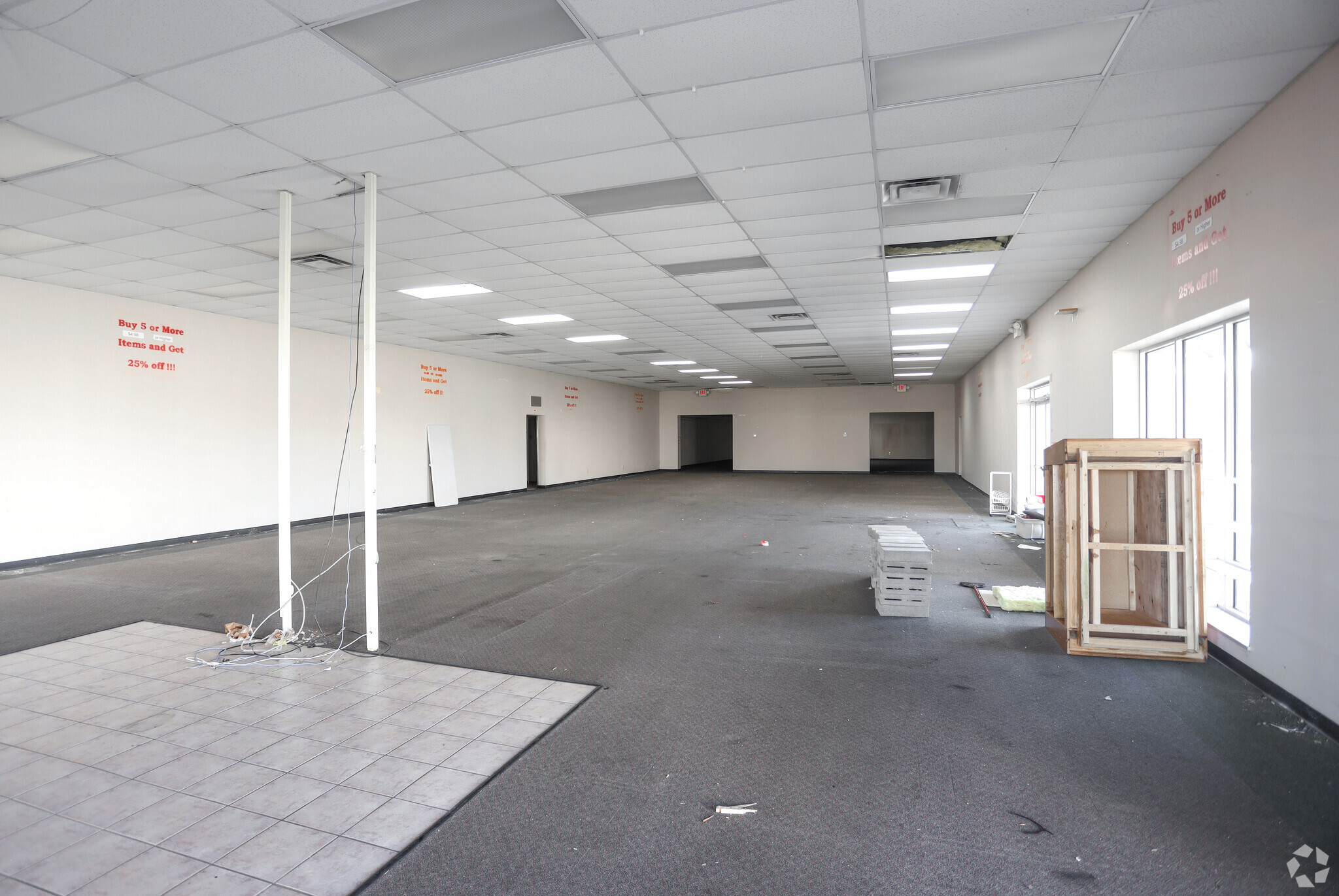 4200 S East St, Indianapolis, IN for lease Interior Photo- Image 1 of 1