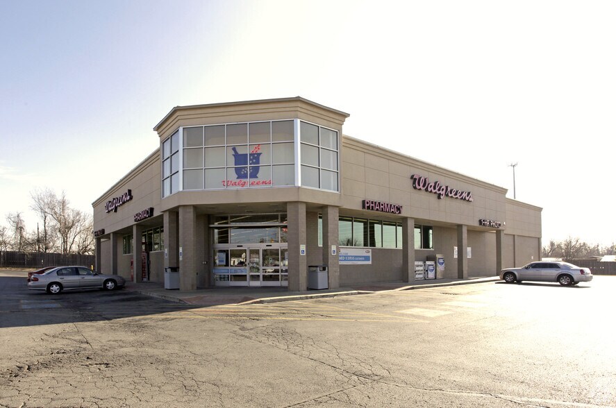 4561 N Peoria Ave, Tulsa, OK 74106 Walgreens