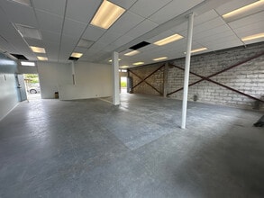 270-274 Kuulei Rd, Kailua, HI for lease Interior Photo- Image 2 of 8