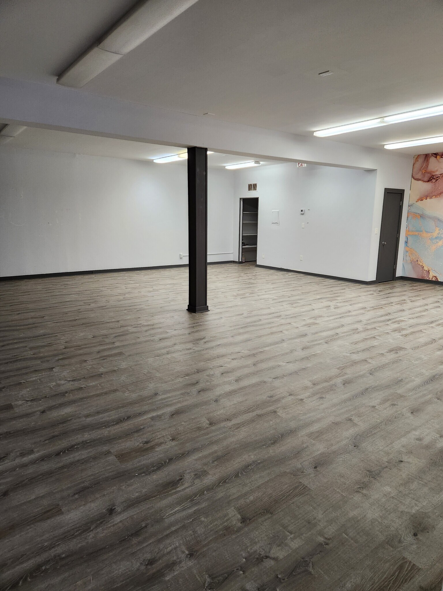 2977 Whitney Ave, Hamden, CT 06518 MT Carmel Center