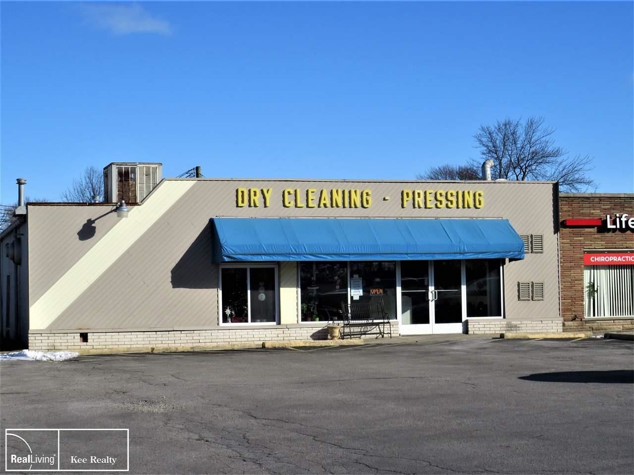 408 Pointe Tremble Rd, Algonac, MI for sale Building Photo- Image 1 of 1