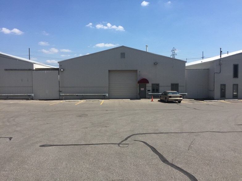 2425-2431 W Main St, Fort Wayne, IN for sale - Building Photo - Image 1 of 1