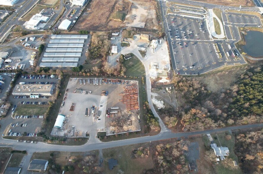 7326 Old Compton Rd, Manassas, VA for lease - Building Photo - Image 1 of 2