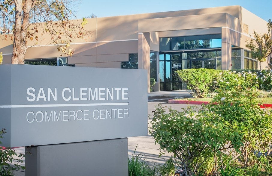 927 Calle Negocio, San Clemente, CA for lease - Building Photo - Image 2 of 5