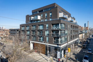 More details for 856 Dundas St W, Toronto, ON - Retail for Lease