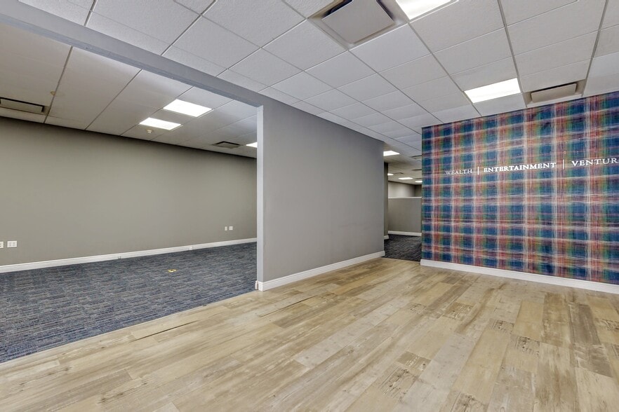 7 E Central Ave, Pearl River, NY for lease - Interior Photo - Image 2 of 14