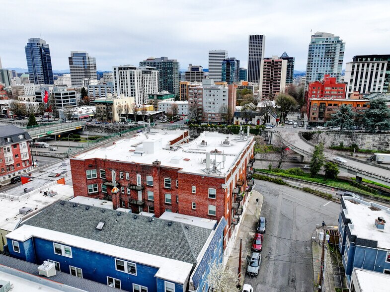 1429 SW 14th Ave, Portland, OR for sale - Building Photo - Image 2 of 57