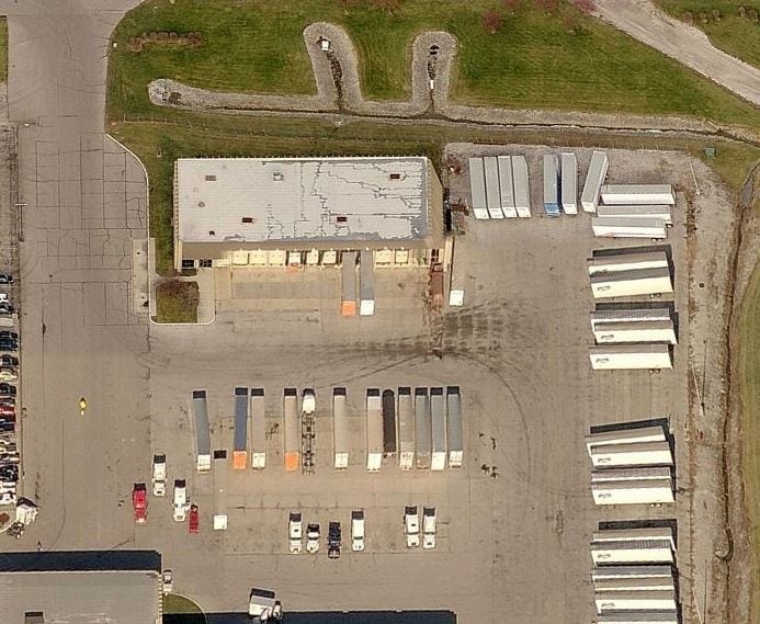 4808 Kroemer Rd, Fort Wayne, IN for lease - Building Photo - Image 3 of 15