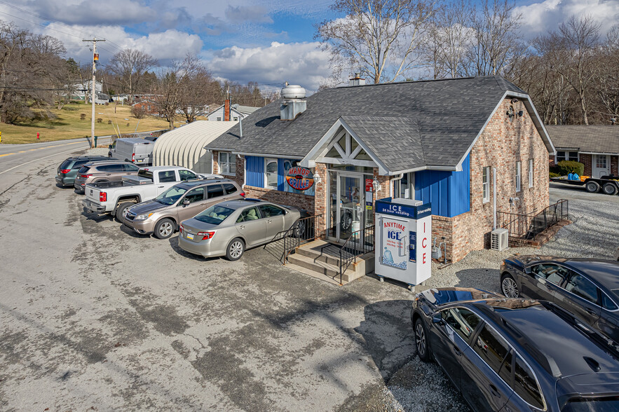 100 Manor Harrison City Rd, Manor, PA for sale - Primary Photo - Image 1 of 22