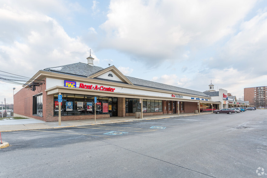 498-552 S Canton Rd, Akron, OH for lease - Primary Photo - Image 1 of 6