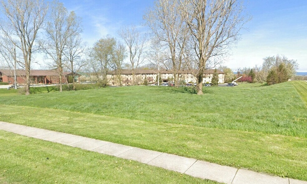 1514 Grandview Blvd, Erie, PA for lease - Building Photo - Image 2 of 4