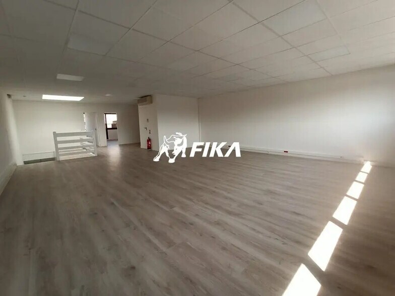 Office in Balma for lease - Interior Photo - Image 3 of 12