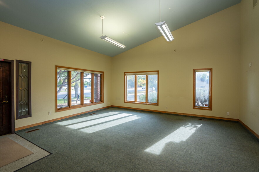 1313 Riverside Ave, Fort Collins, CO for sale - Interior Photo - Image 3 of 26