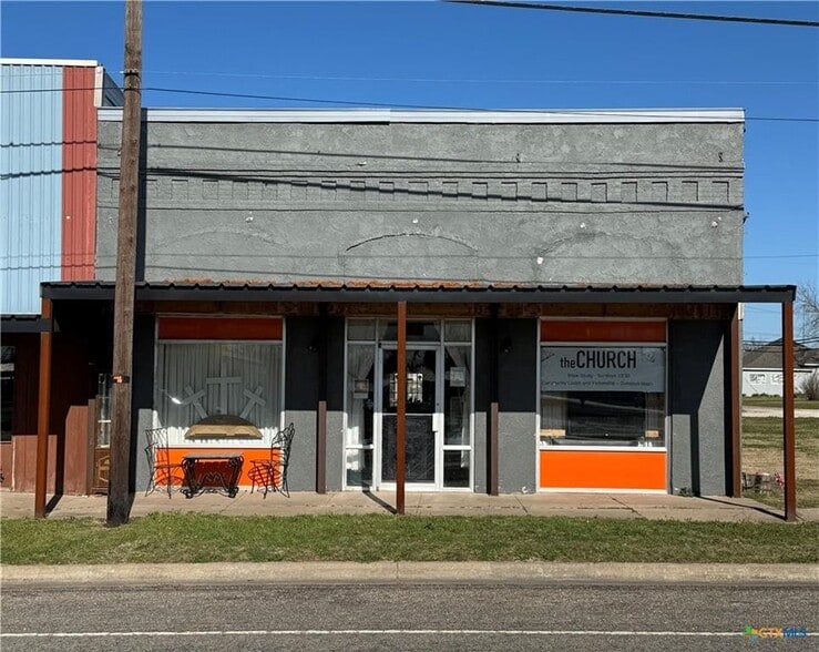 216 Gassaway ave, Lott, TX for sale - Building Photo - Image 3 of 4