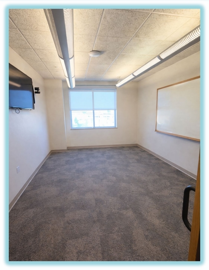 2725 Rocky Mountain Ave, Loveland, CO for lease Interior Photo- Image 1 of 11
