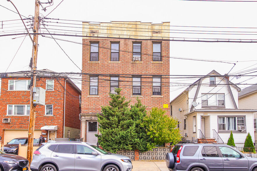 1826 Radcliff Ave, Bronx, NY for sale - Building Photo - Image 1 of 11