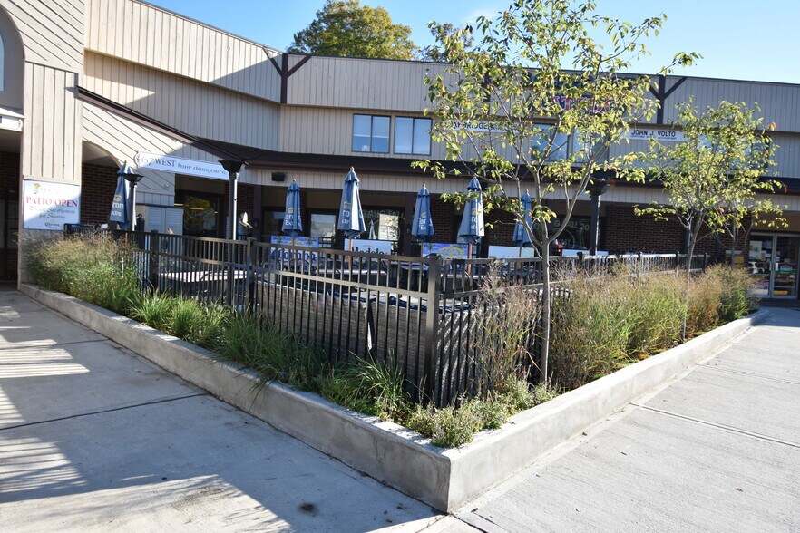 37-39 New Haven Rd, Seymour, CT for sale - Primary Photo - Image 1 of 1