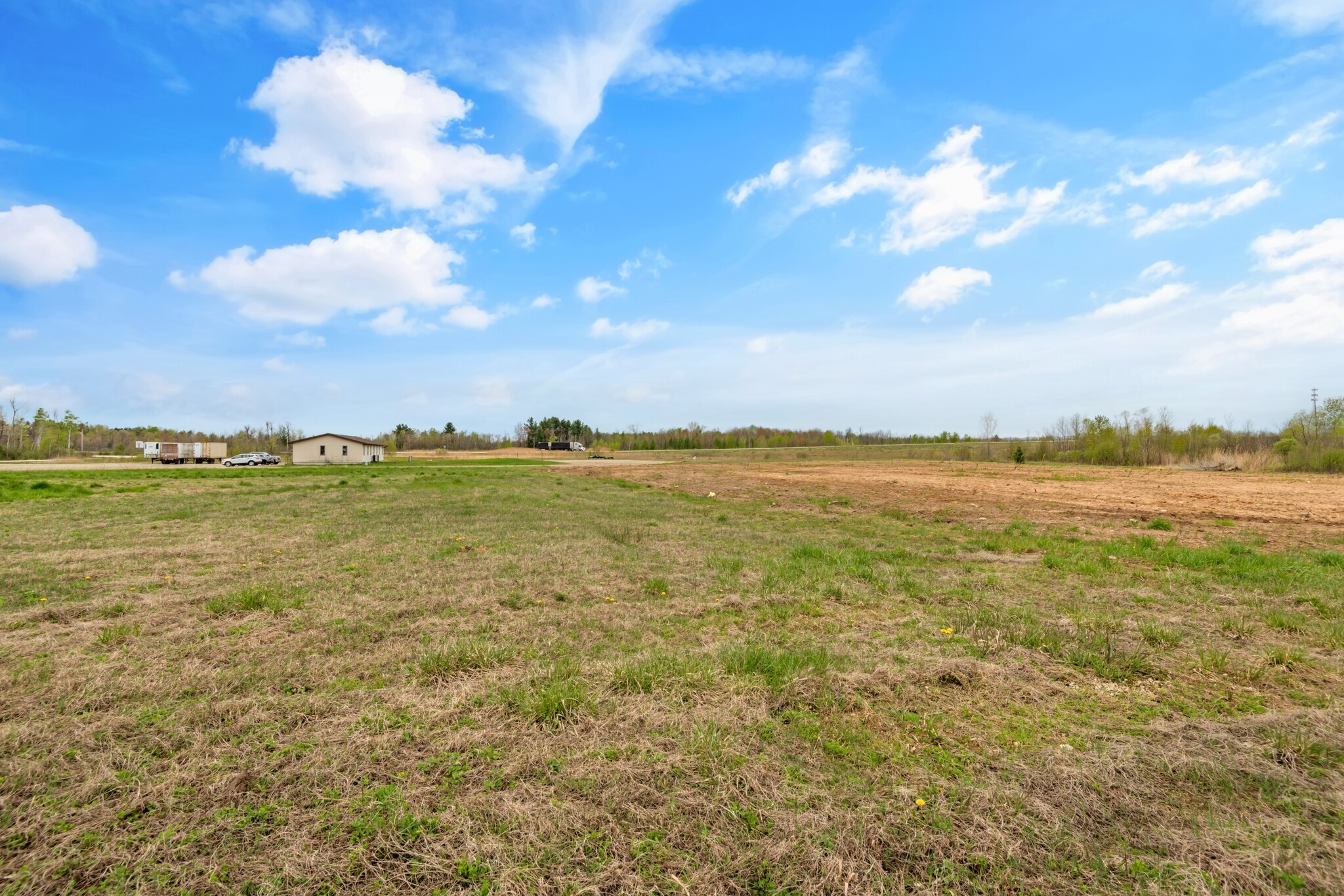 965 Dolan St, Peshtigo, WI for sale Primary Photo- Image 1 of 15