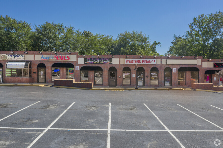 3604 Macon Rd, Columbus, GA for lease - Building Photo - Image 3 of 27