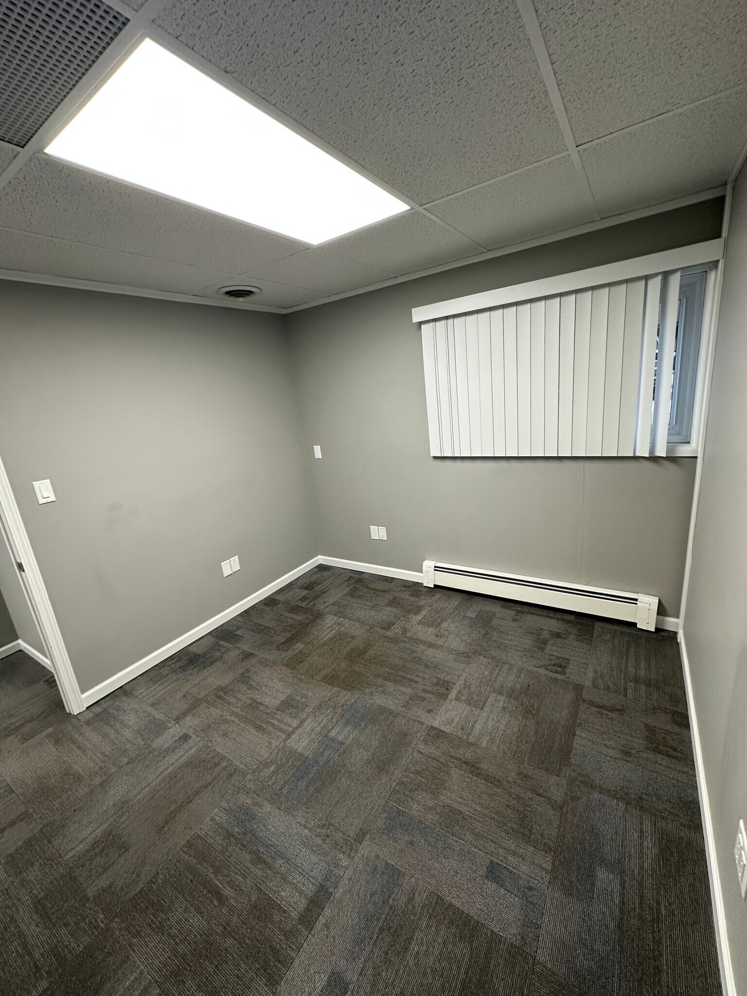 250 N Main St, Crown Point, IN for lease Building Photo- Image 1 of 2