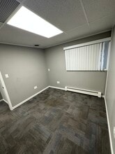 250 N Main St, Crown Point, IN for lease Building Photo- Image 1 of 2