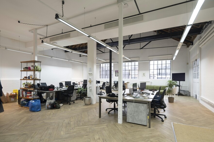44-48 Wharf Rd, London for sale - Building Photo - Image 3 of 29