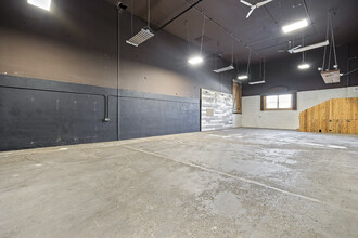 702 Fairfield St W, Twin Falls, ID for lease Interior Photo- Image 2 of 4