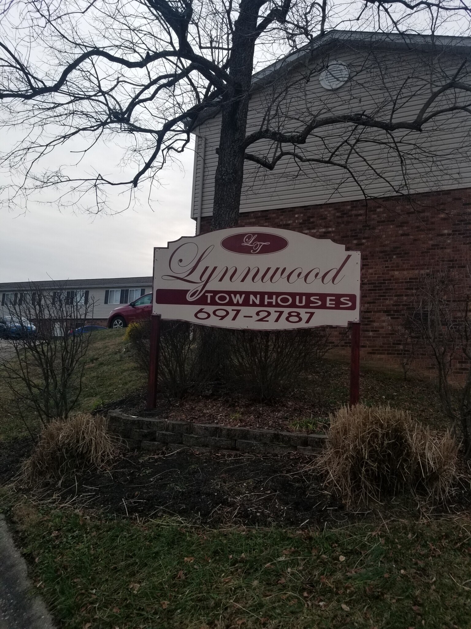 12 Lynwood Ter, Huntington, WV for sale Building Photo- Image 1 of 1