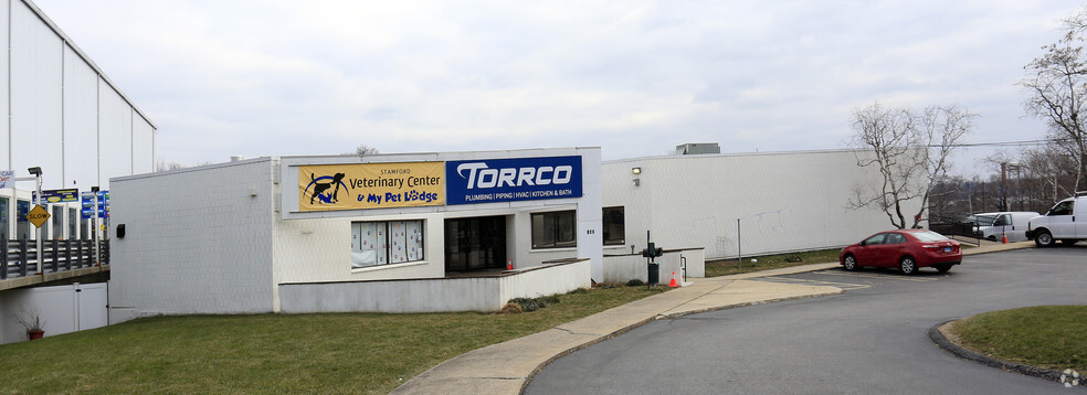 633 Hope St, Stamford, CT for lease - Building Photo - Image 1 of 7