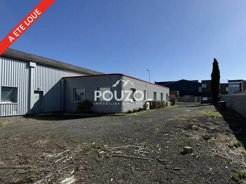 Flex in La Roche-Blanche for lease - Building Photo - Image 2 of 13