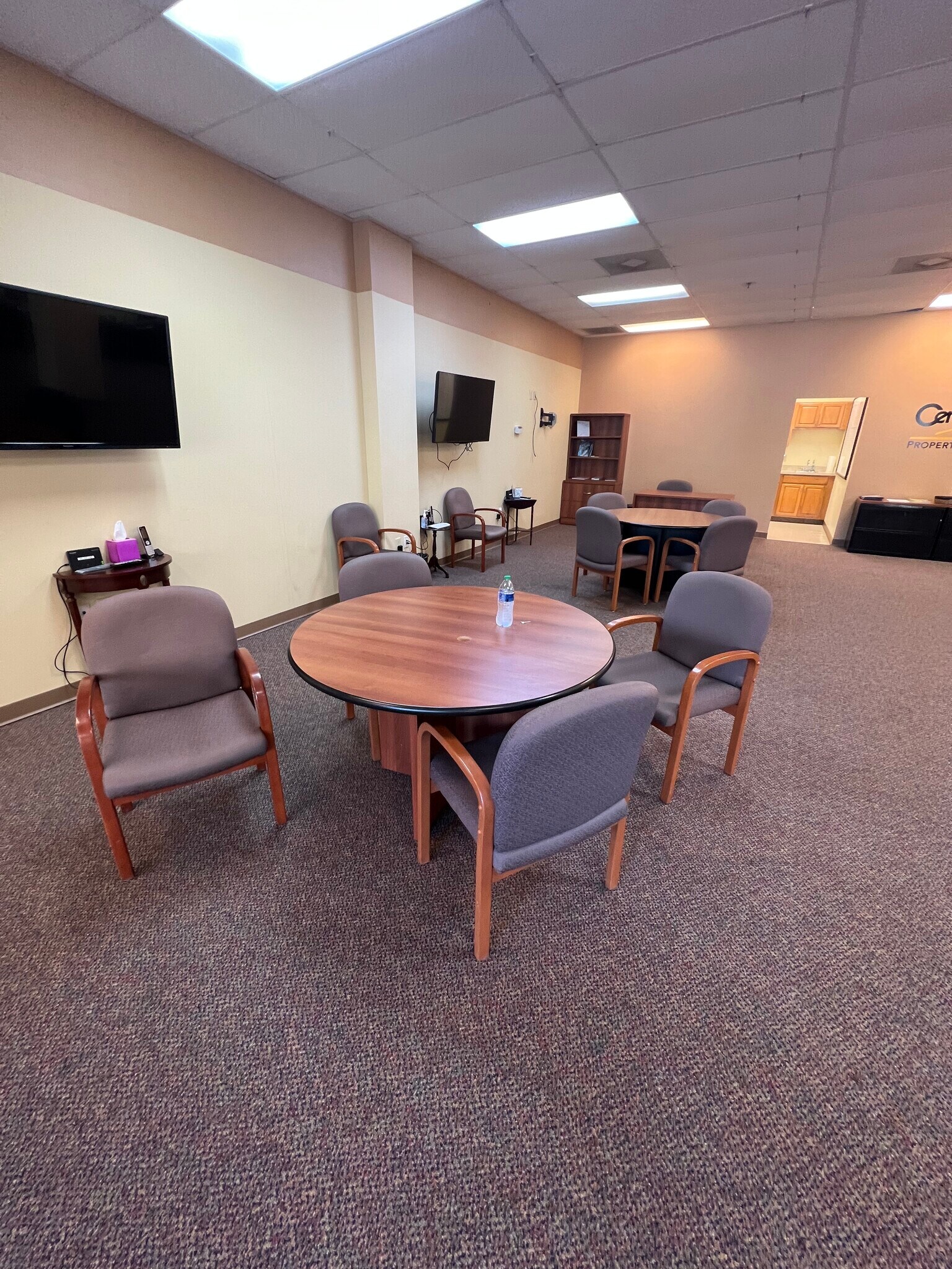 2000 Sam Rittenberg Blvd, Charleston, SC 29407 Harrell Square