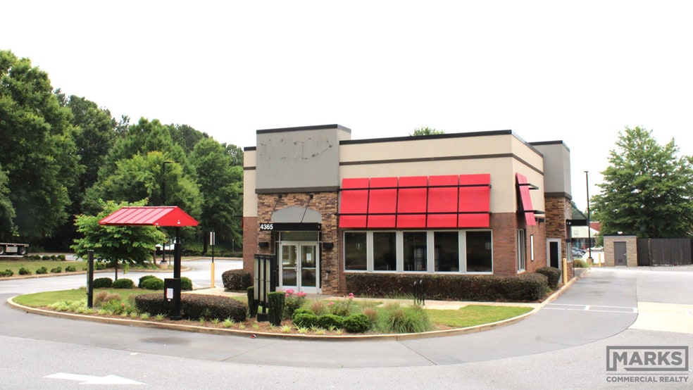 Best Homemade Pancakes at Hardee's 2023 AtOnce