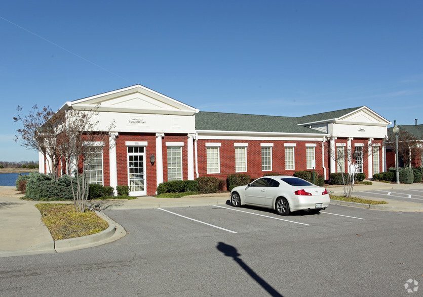 1155 Halle Park Cir, Collierville, TN for lease - Primary Photo - Image 1 of 22